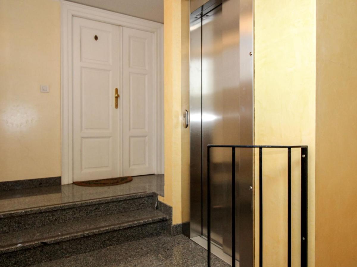 Apartment O21 By Interhome Prague Exterior photo